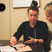 Blush Clinics Oss Icoone bindweefselmassage intake